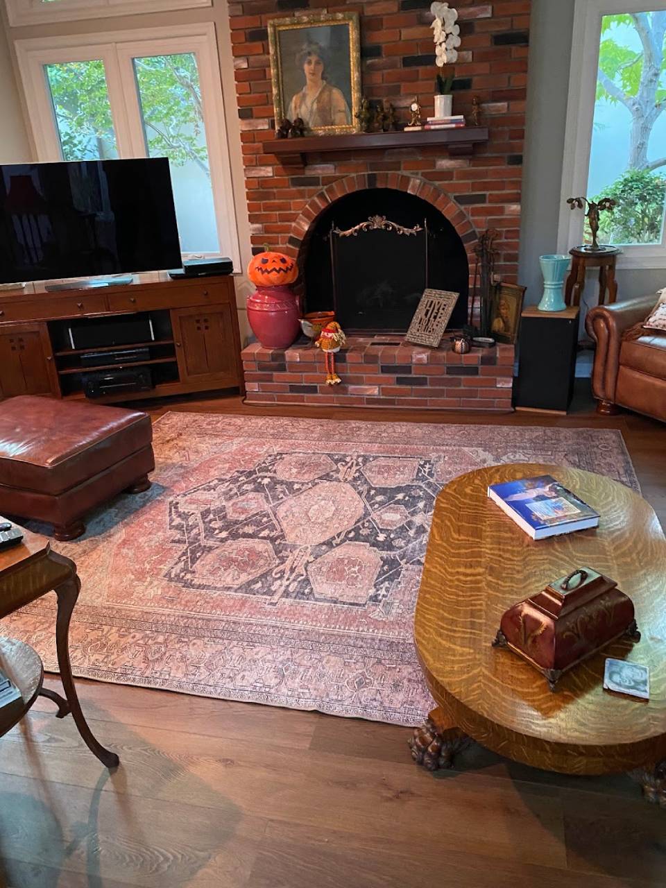 AF1QipPuE209ZMyq1-RJ7E94pfQVMAeW76JkH7vsvkXH=s1500 (1)